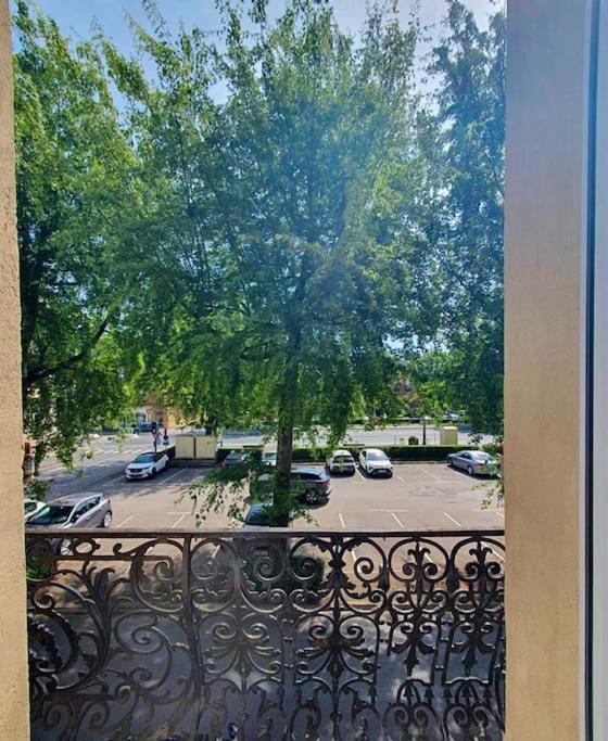 L'Alsace - Tout Confort Charleville-Mézières Exterior foto